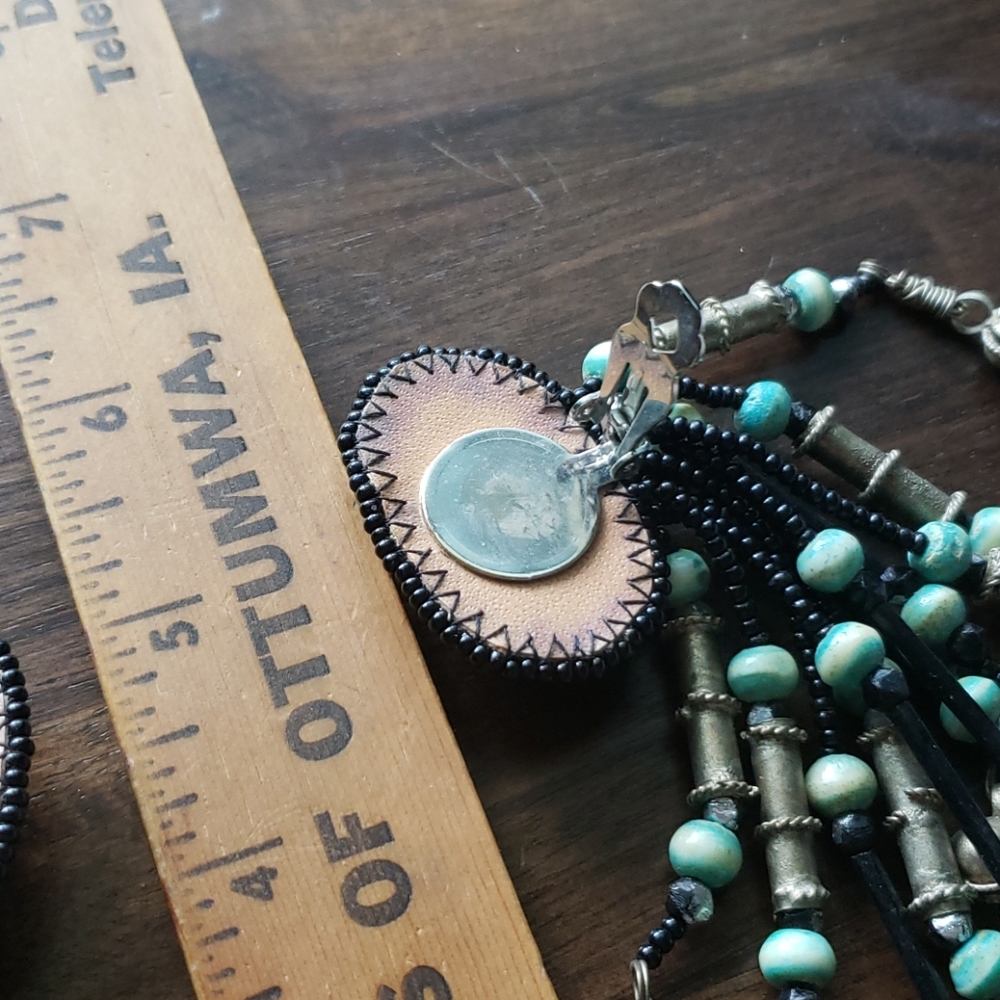 Vintage turquoise long clip-on earrings - Picture 10 of 12